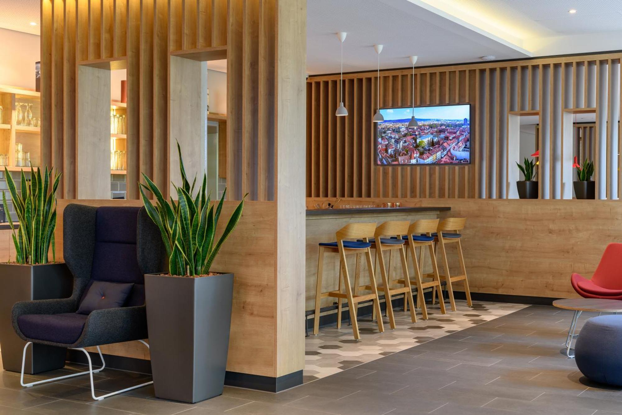 Holiday Inn Express Goettingen By Ihg Göttingen Exterior foto